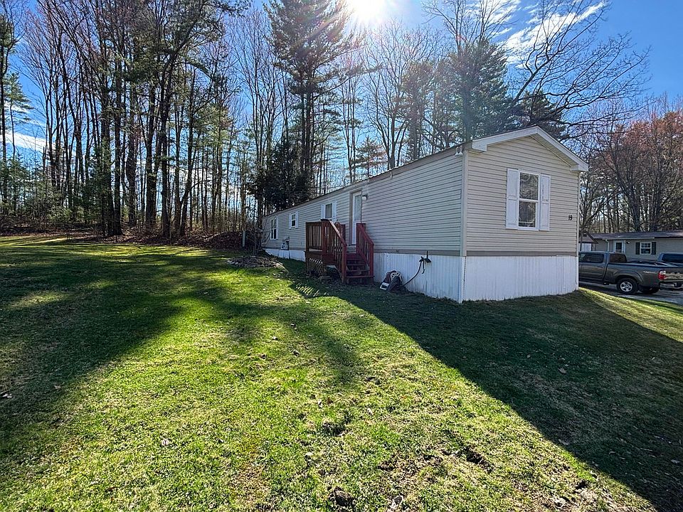 1st image of 1038 Portland Road #19