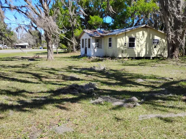 22439 CR 200B, Lawtey, FL 32058