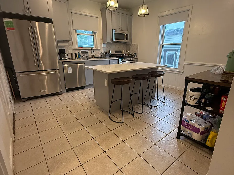 88 Boston St #3