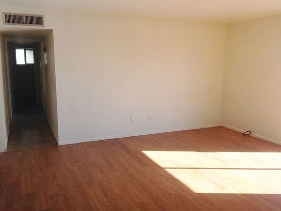Living Room view 2_11212014