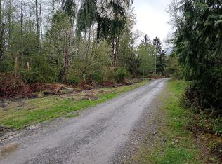 10301 Hendrickson Ln, Sedro Woolley, WA 98284