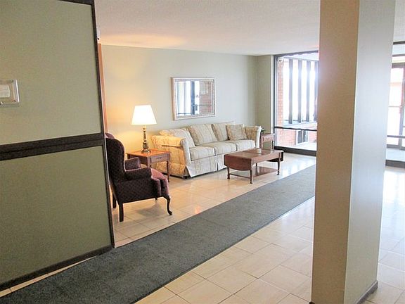 4th image of 2000 Saint Regis Dr APT 7K