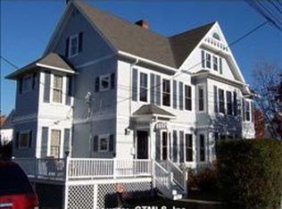 22 Willow St, Mystic, CT 06355