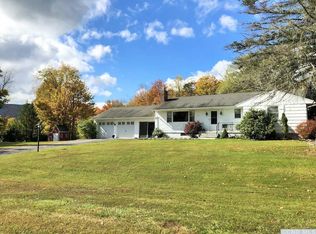 20 Pleasant View Dr, Tannersville, NY 12485