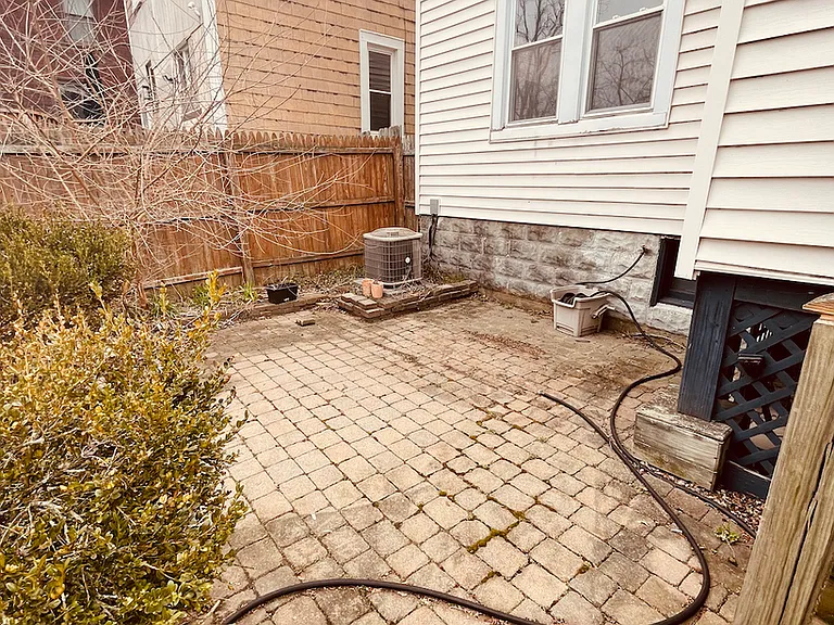 107 Ridgewood Ave — Photo 24