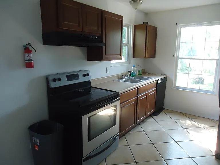 11086 Centennial Ave — Photo 12