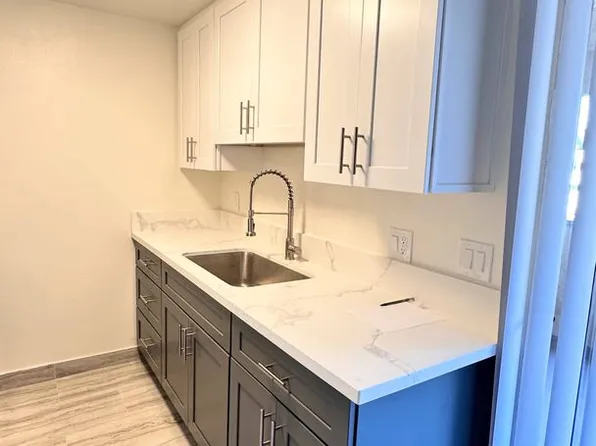 810MA, 810 N Minter St APT 301, Santa Ana, CA 92701