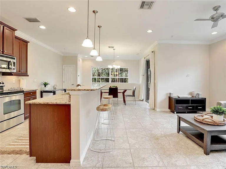 23430 Alamanda Dr #203 — Photo 9