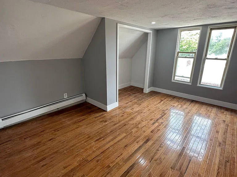 47 West St #7 — Photo 7