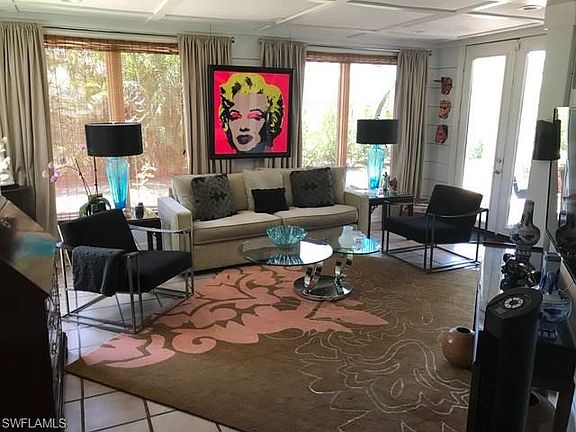 4th image of 8925 Crest Ln