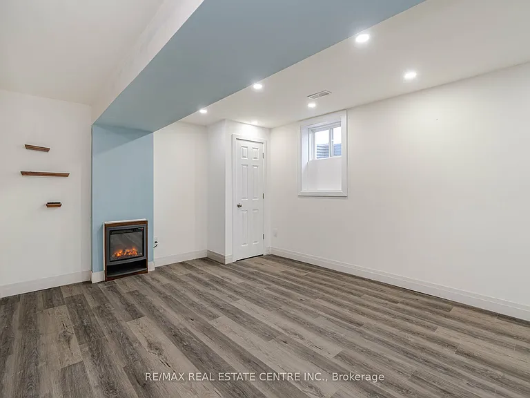177 N Park Blvd — Photo 9