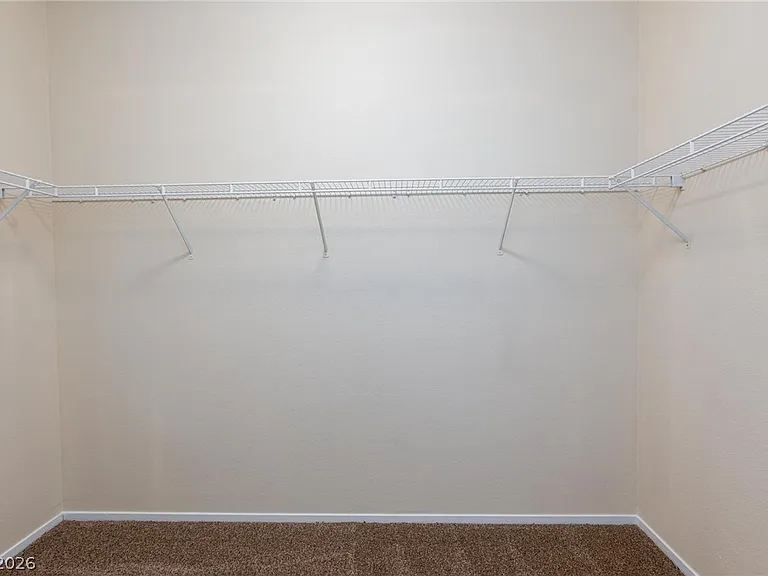 2598 Highland Cliff Dr — Photo 25