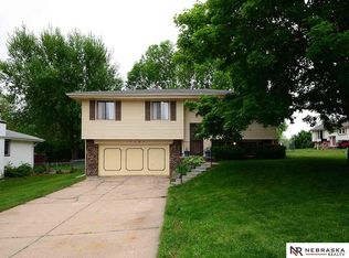 5405 N 127th St, Omaha, NE 68164
