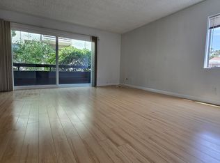 3617 Monon St APT 3, Los Angeles, CA 90027