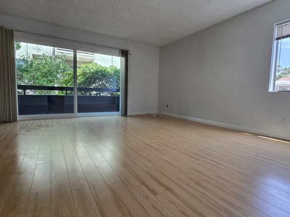 3617 Monon St APT 3, Los Angeles, CA 90027
