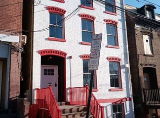 46 Farrington St, Newburgh, NY 12550