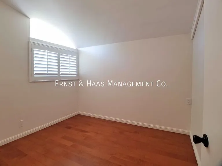 3310 E Curry St — Photo 25