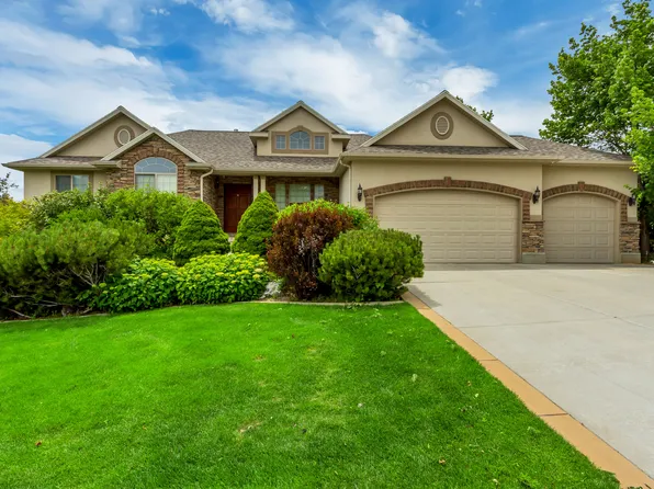 11493 N Flowering Plum Ln, Highland, UT 84003