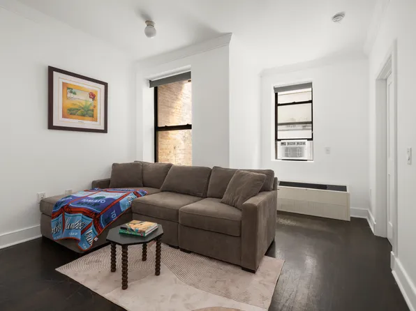 555 Lenox Avenue image 1 of 6