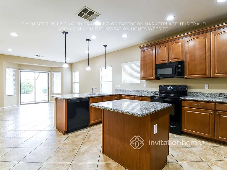 11463 E Starkey Ave — Photo 7