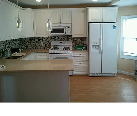 Sold by Chase Global Realty Corp | media 1