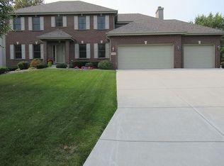 1 Monarch Cir, Madison, WI 53717