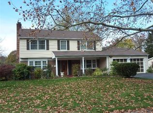 12 Lebed Dr, Somerset, NJ 08873