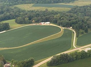 12773 Garden Plain Rd, Morrison, IL 61270