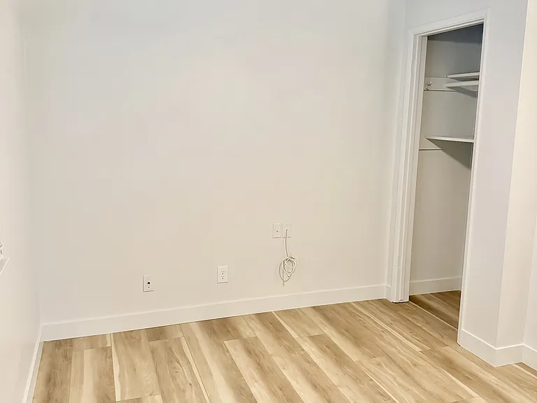 3636 W Tulare Ave — Photo 36