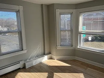 159 E Central St — Photo 11