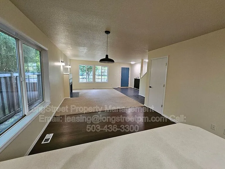 5719 N Yale St — Photo 4
