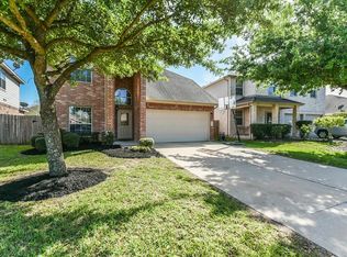 2115 Castle Gardens Ln, Katy, TX 77449