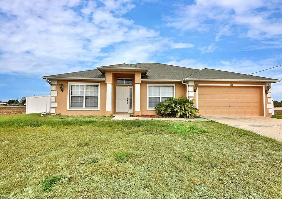 1st image of 508 NE Juanita Pl