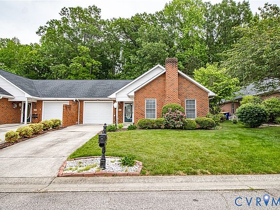 2nd image of 409 Cobblestone Dr