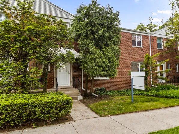 (undisclosed Address), Chicago, IL 60645