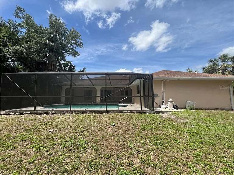 1516 Abel St — Photo 44