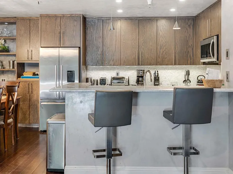 5705 Friars Rd #11 — Photo 25