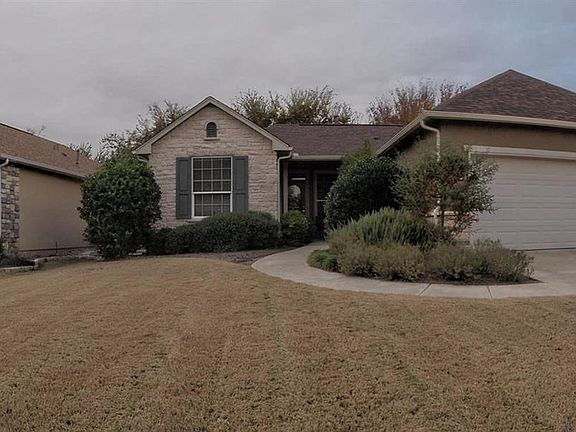 3rd image of 304 Dove Hollow Trl