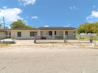 Amd Pl Of Tropics, Miami, FL 33147