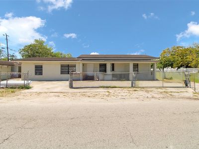 2900 NW 95th St, Miami, FL, 33147