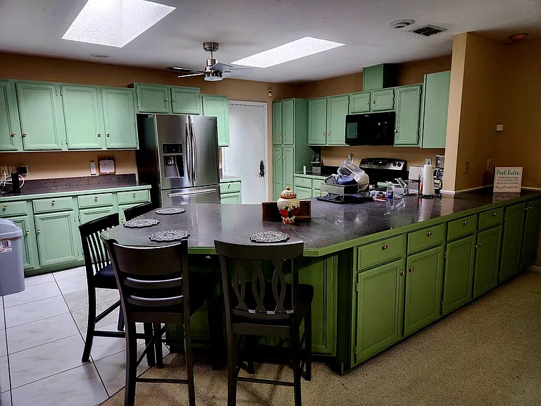 110 Florida Park Dr — Photo 5