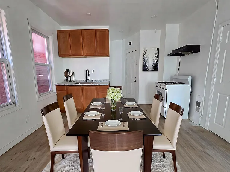 34 Vreeland Ave #1 — Photo 3
