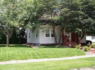 164 19th Ave SW, Cedar Rapids, IA 52404