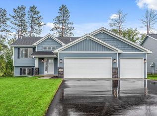 424 Eagle St NW, Isanti, MN 55040