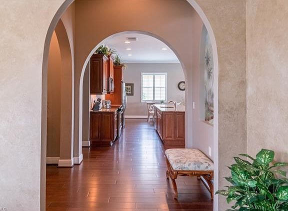 3rd image of 10529 Carena Cir