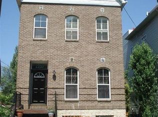 2257 W 7th St, Cleveland, OH