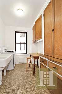 3rd image of 415 Central Park W APT 8C