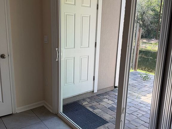 4th image of 136 Whispering Brook Dr #136