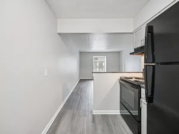 Summit Park Apartments