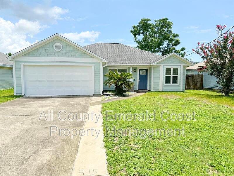 1st image of 915 Emily Cir